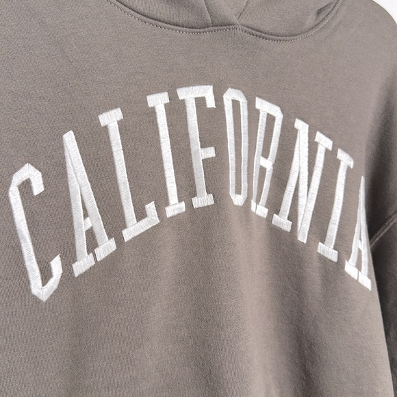 California Hoodie | Dove Gray - Picture 2 of 2
